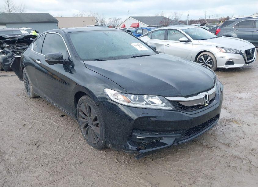 2016 Honda Accord EX-L (VIN 1HGCT1B84GA000778) main photo