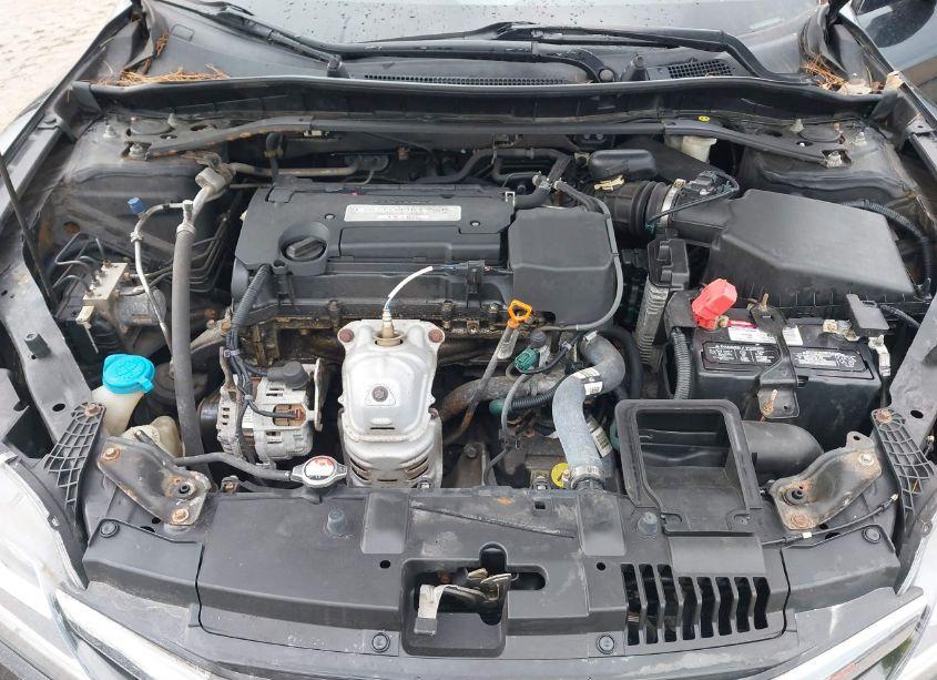 Photo 10 of 2016 Honda Accord EX-L (VIN 1HGCT1B84GA000778)