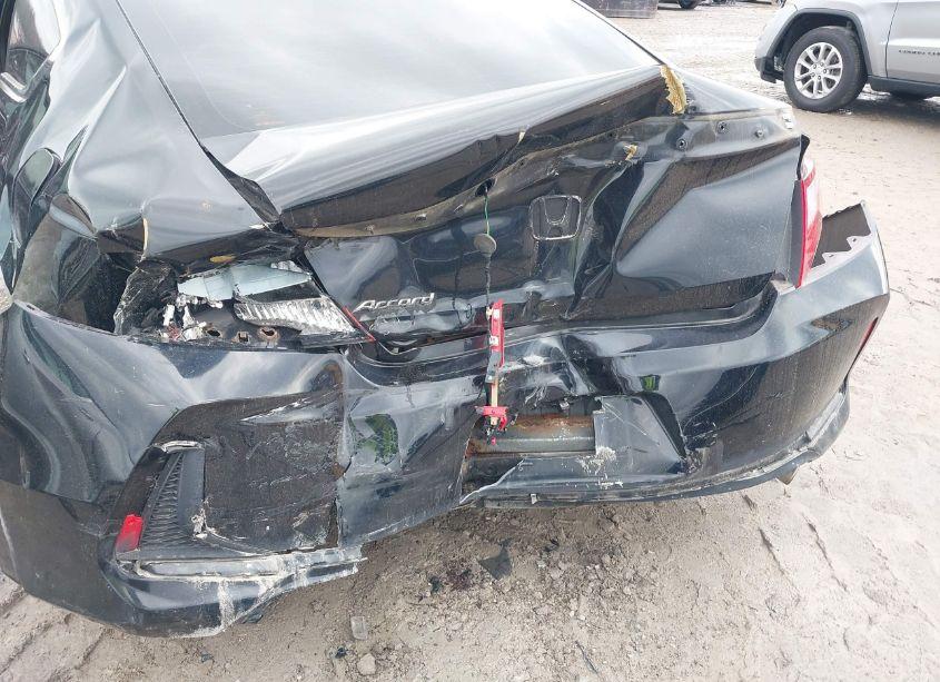 Photo 6 of 2016 Honda Accord EX-L (VIN 1HGCT1B84GA000778)