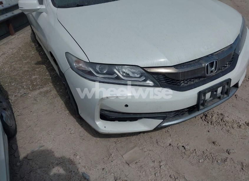 Photo 6 of 2016 Honda Accord EX-L (VIN 1HGCT1B84GA009559)