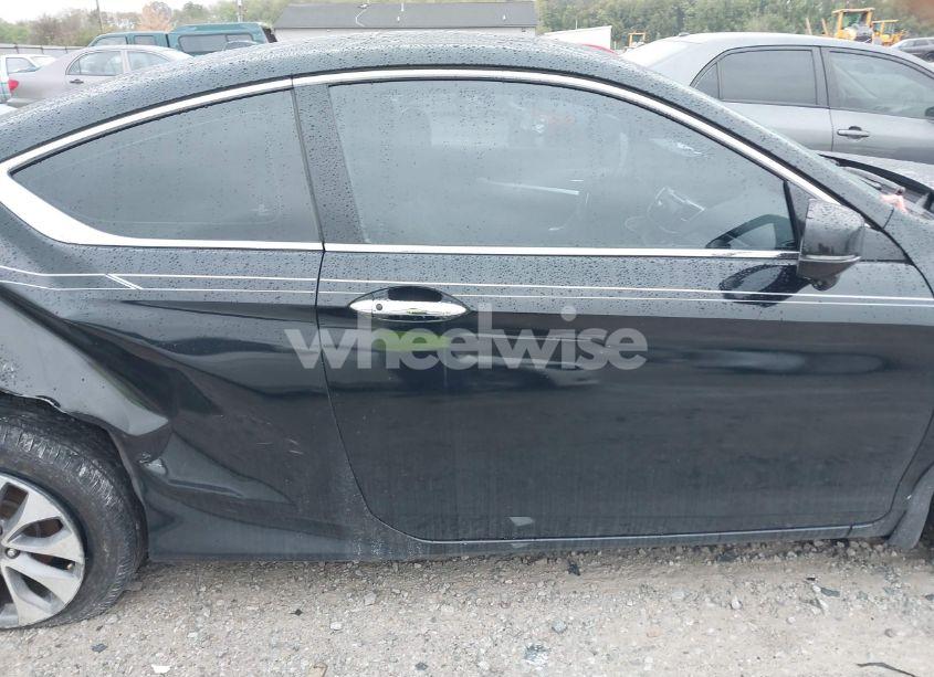 Photo 13 of 2013 Honda Accord EX-L (VIN 1HGCT1B85DA006357)