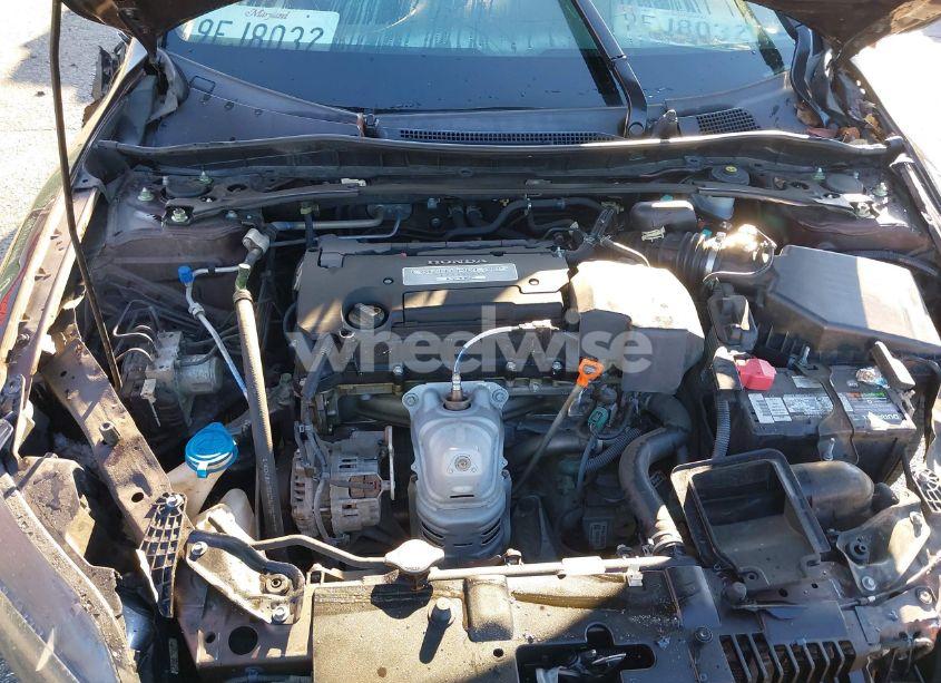 Photo 10 of 2013 Honda Accord EX-L (VIN 1HGCT1B86DA005024)