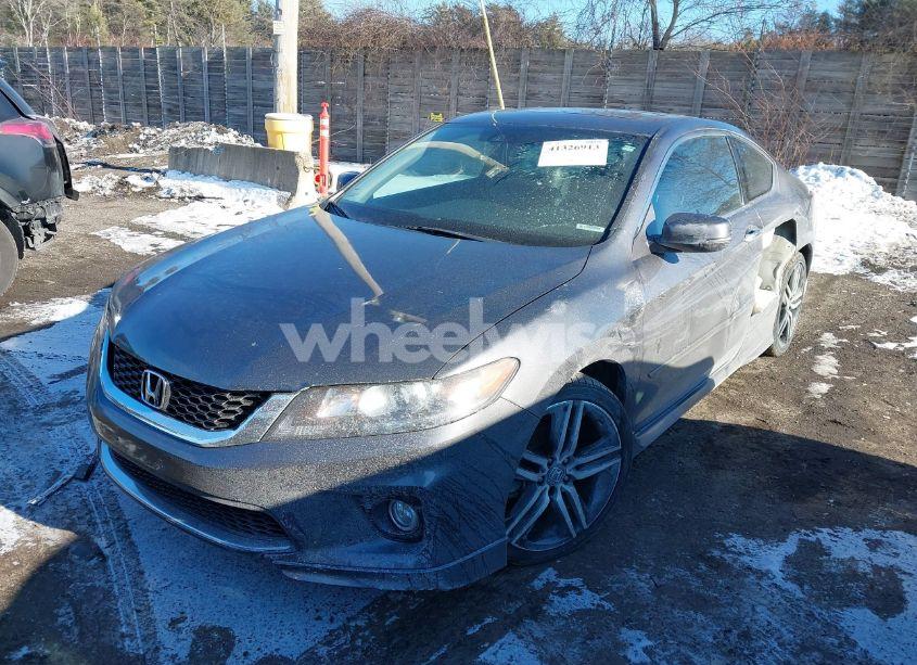Photo 2 of 2015 Honda Accord EX-L (VIN 1HGCT1B86FA000098)
