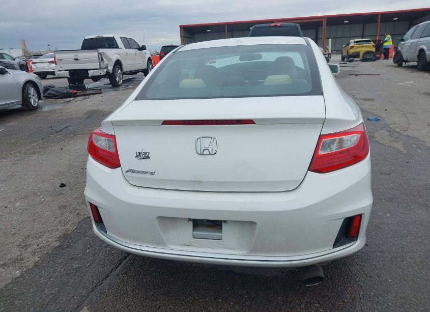 Photo 17 of 2015 Honda Accord EX-L (VIN 1HGCT1B86FA008136)