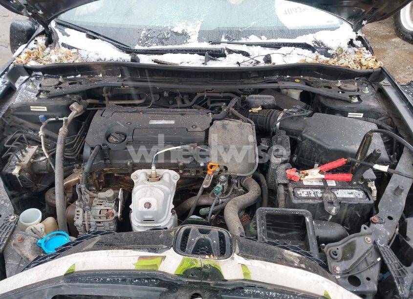 Photo 10 of 2016 Honda Accord EX-L (VIN 1HGCT1B87GA009359)