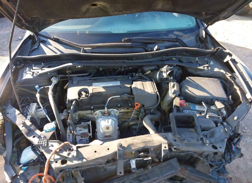 Photo 10 of 2015 Honda Accord EX-L (VIN 1HGCT1B88FA011202)