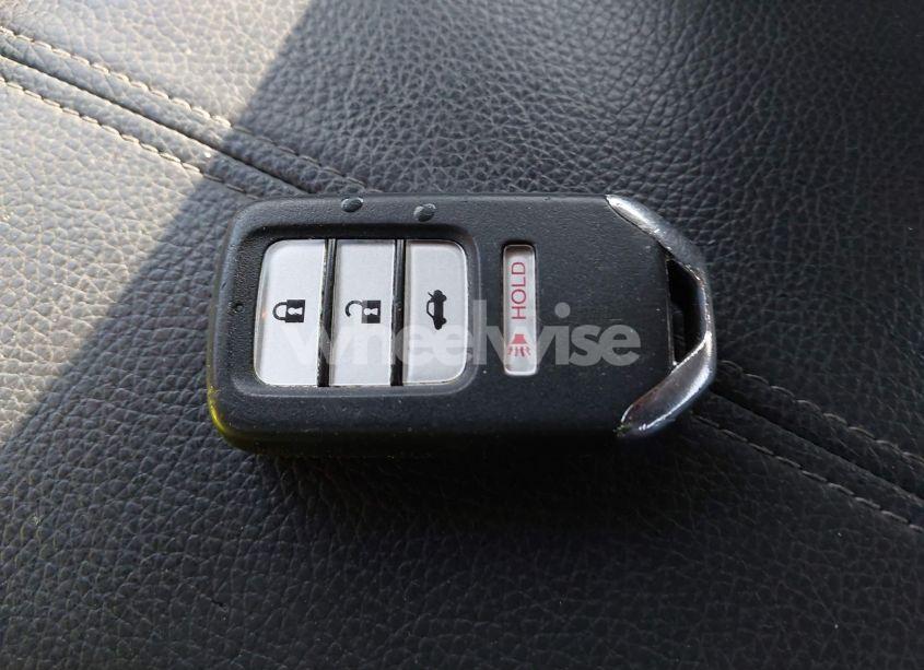 Photo 11 of 2013 Honda Accord EX-L (VIN 1HGCT1B89DA002098)