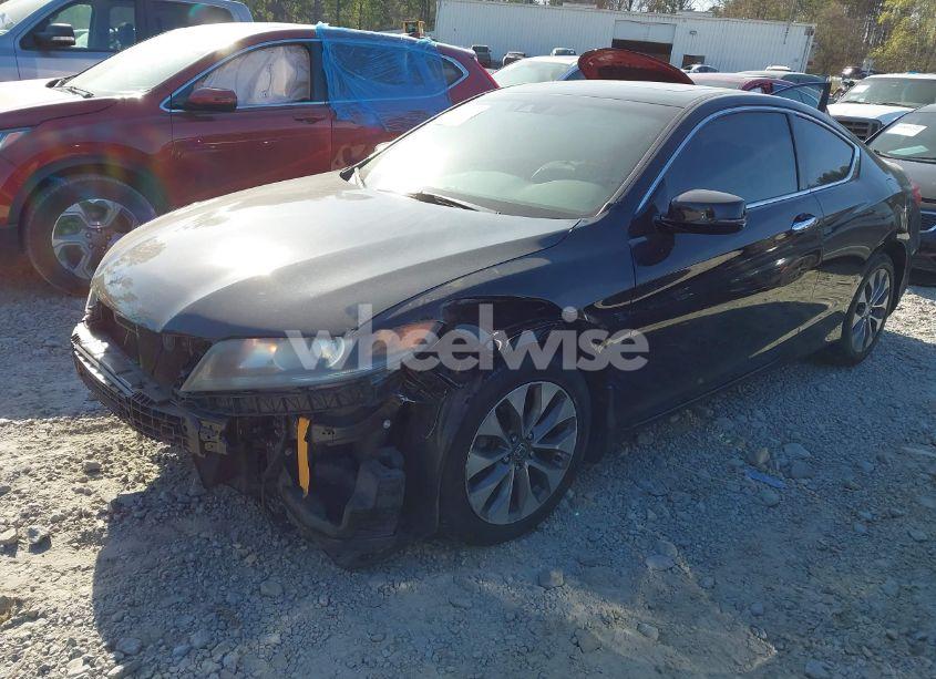 Photo 2 of 2013 Honda Accord EX-L (VIN 1HGCT1B89DA002098)