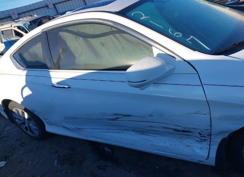 Photo 13 of 2015 Honda Accord EX-L (VIN 1HGCT1B89FA002167)