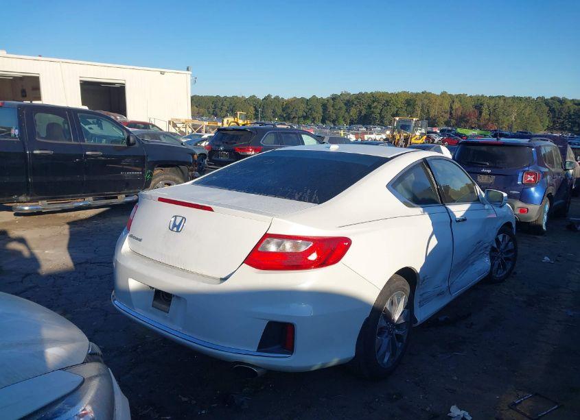 Photo 4 of 2015 Honda Accord EX-L (VIN 1HGCT1B89FA002167)