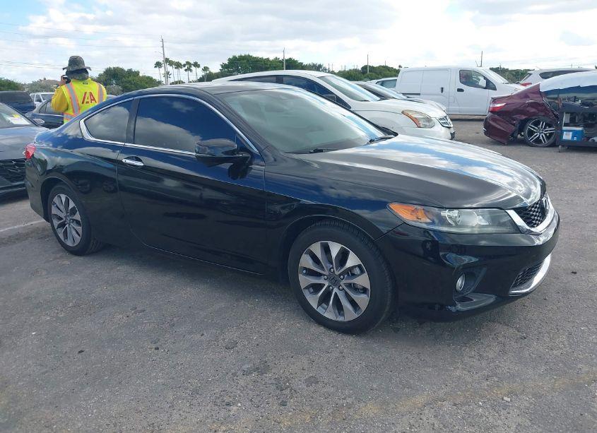 2015 Honda Accord EX-L (VIN 1HGCT1B89FA011547) main photo