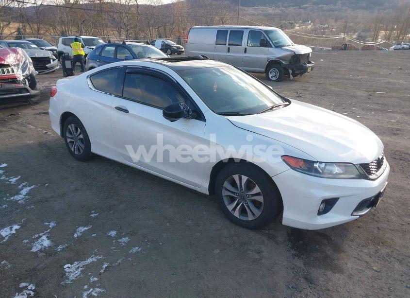 2013 Honda Accord EX-L (VIN 1HGCT1B8XDA012154) main photo
