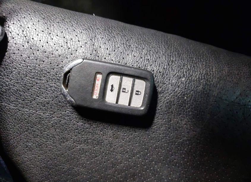 Photo 11 of 2013 Honda Accord EX-L (VIN 1HGCT1B8XDA019282)