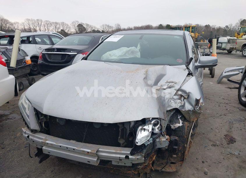 Photo 11 of 2016 Honda Accord EX-L (VIN 1HGCT1B8XGA004723)