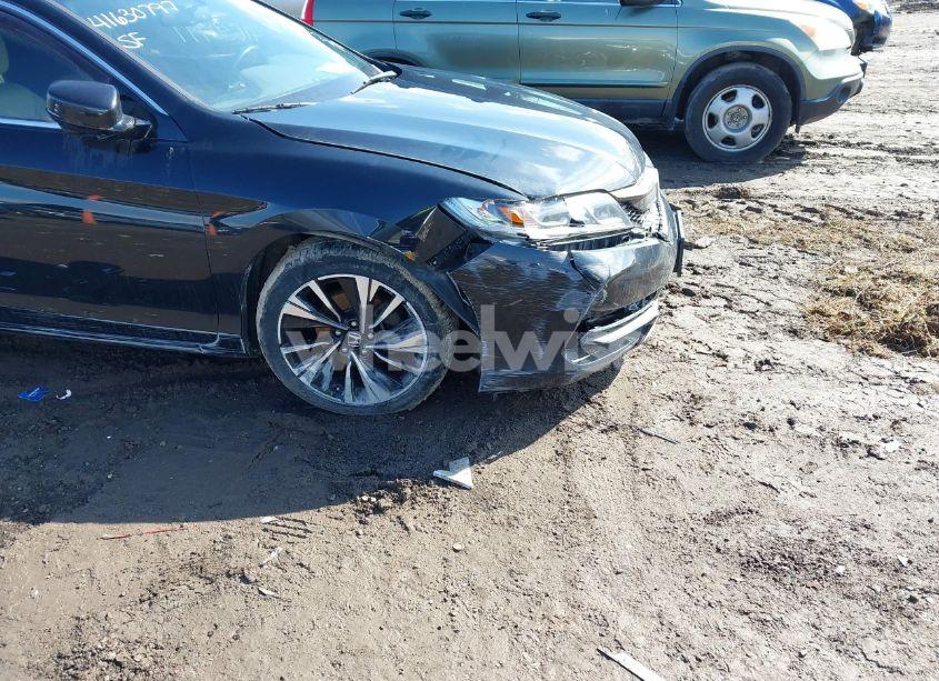 Photo 17 of 2016 Honda Accord EX-L (VIN 1HGCT1B8XGA010957)