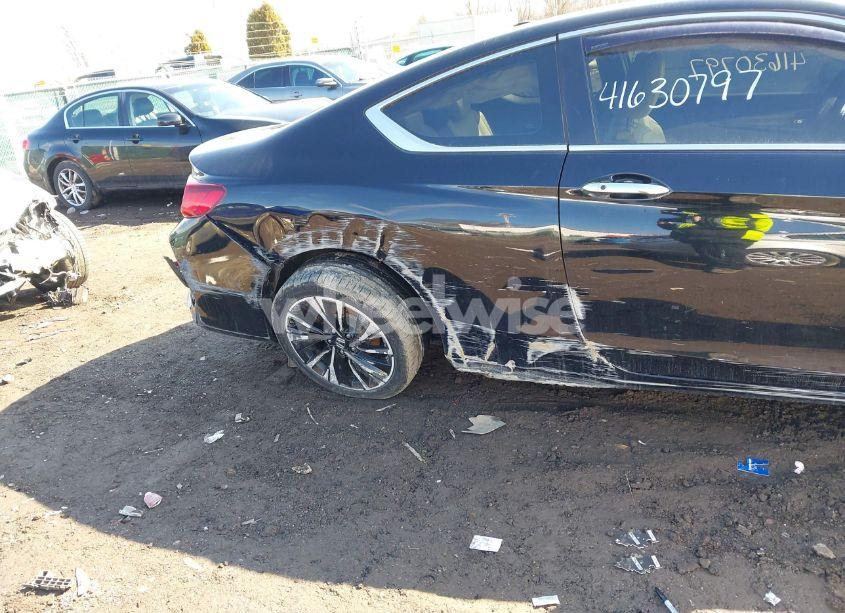 Photo 18 of 2016 Honda Accord EX-L (VIN 1HGCT1B8XGA010957)