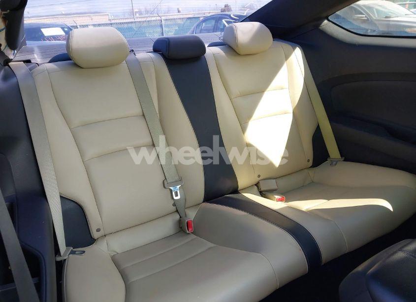 Photo 8 of 2016 Honda Accord EX-L (VIN 1HGCT1B8XGA010957)