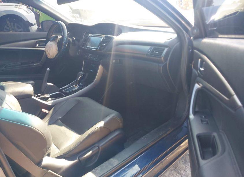 Photo 5 of 2017 Honda Accord EX-L (VIN 1HGCT1B8XHA000141)