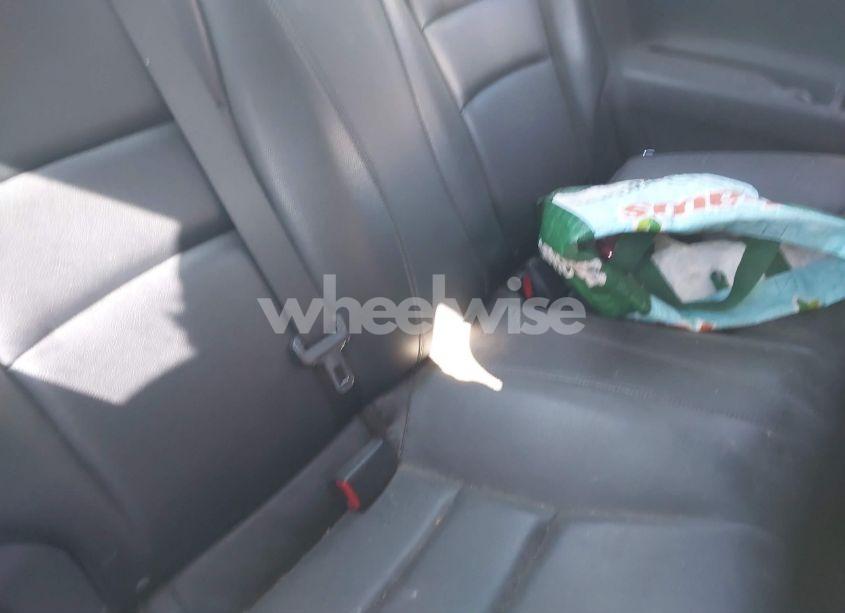 Photo 8 of 2017 Honda Accord EX-L (VIN 1HGCT1B8XHA006697)