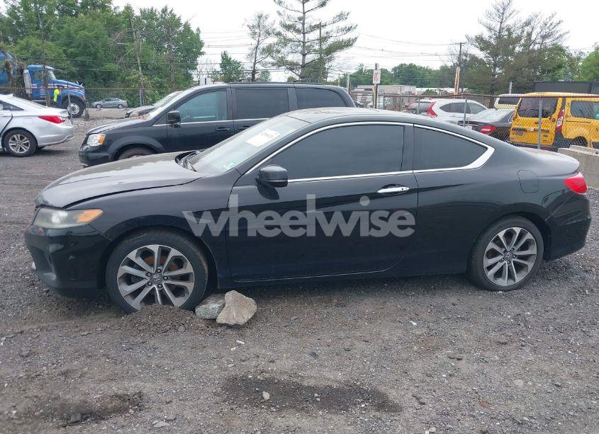 Photo 14 of 2013 Honda Accord EX-L V-6 (VIN 1HGCT2A84DA010374)