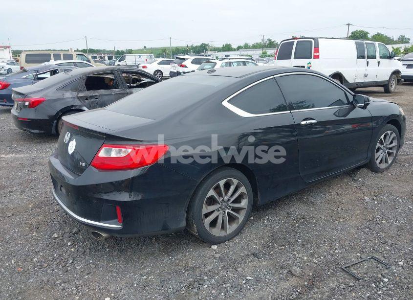 Photo 4 of 2013 Honda Accord EX-L V-6 (VIN 1HGCT2A84DA010374)