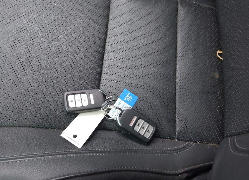 Photo 11 of 2017 Honda Accord EX-L V6 (VIN 1HGCT2A84HA000305)