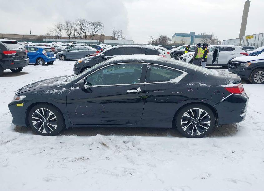 Photo 15 of 2017 Honda Accord EX-L V6 (VIN 1HGCT2A84HA000305)
