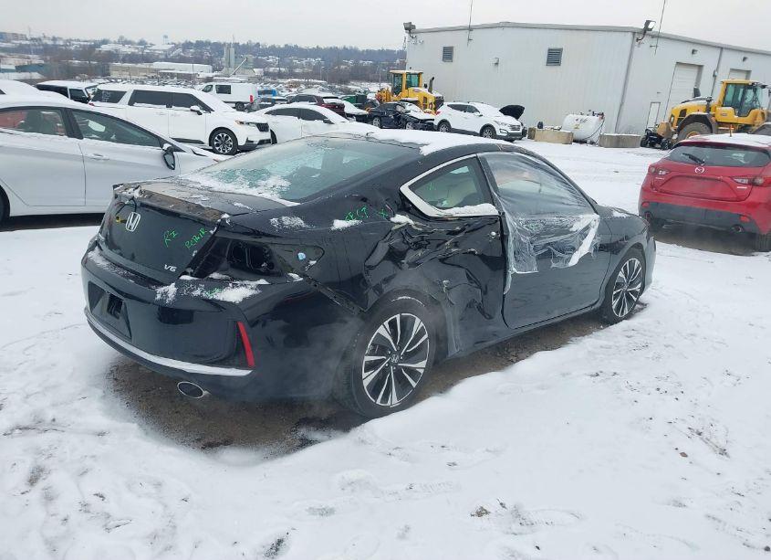 Photo 4 of 2017 Honda Accord EX-L V6 (VIN 1HGCT2A84HA000305)