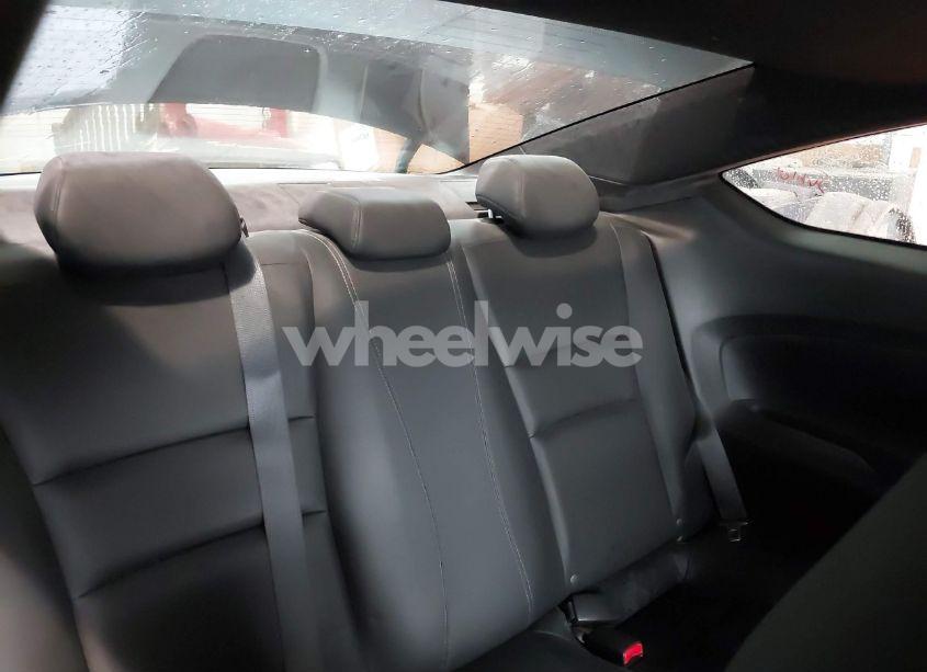 Photo 8 of 2016 Honda Accord EX-L V-6 (VIN 1HGCT2A88GA005070)