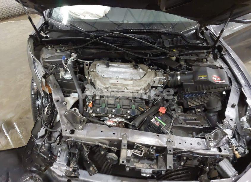 Photo 10 of 2015 Honda Accord EX-L V-6 (VIN 1HGCT2A89FA002936)