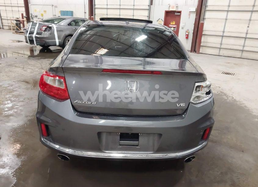 Photo 16 of 2015 Honda Accord EX-L V-6 (VIN 1HGCT2A89FA002936)