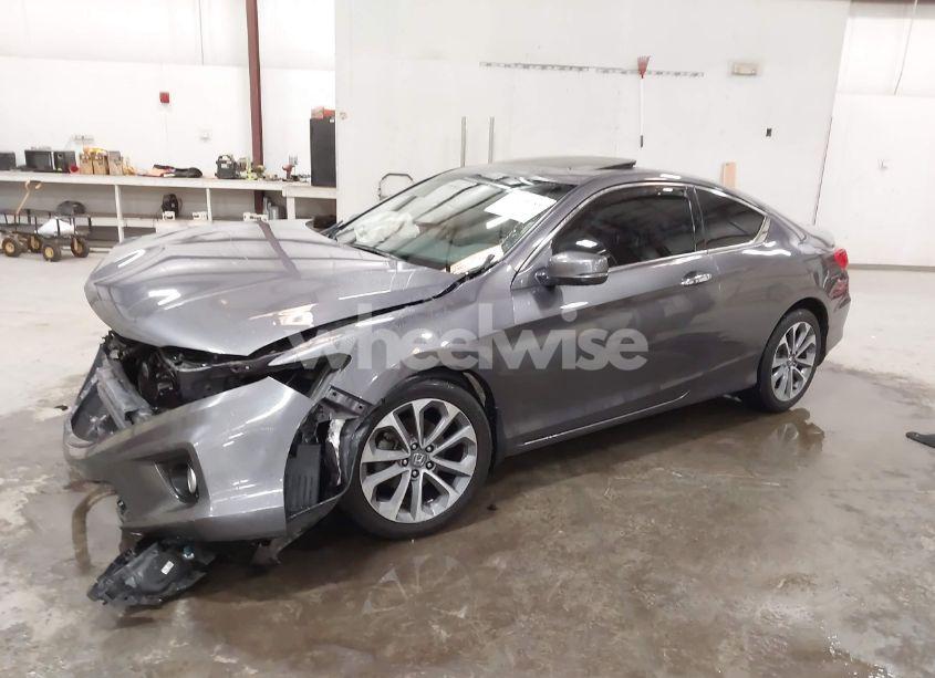 Photo 2 of 2015 Honda Accord EX-L V-6 (VIN 1HGCT2A89FA002936)