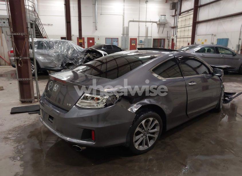 Photo 4 of 2015 Honda Accord EX-L V-6 (VIN 1HGCT2A89FA002936)