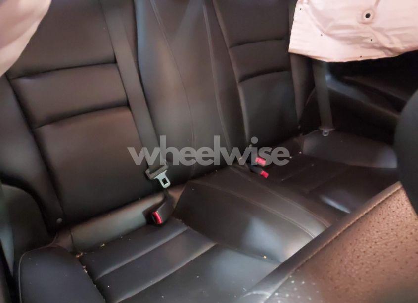 Photo 8 of 2015 Honda Accord EX-L V-6 (VIN 1HGCT2A89FA002936)