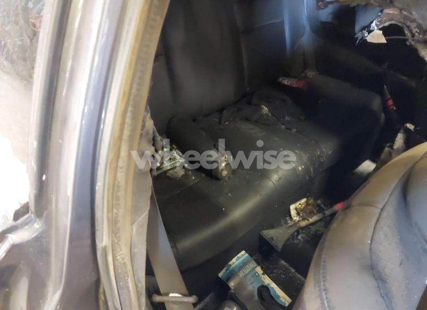 Photo 8 of 2014 Honda Accord EX-L V-6 (VIN 1HGCT2A8XEA002278)