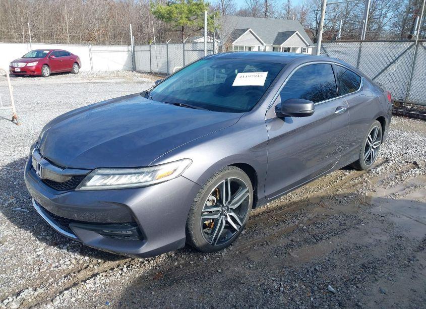 Photo 2 of 2016 Honda Accord TOURING (VIN 1HGCT2B00GA000700)