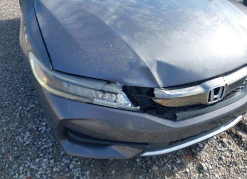 Photo 6 of 2016 Honda Accord TOURING (VIN 1HGCT2B00GA000700)