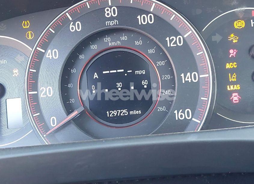 Photo 15 of 2016 Honda Accord TOURING (VIN 1HGCT2B00GA002172)