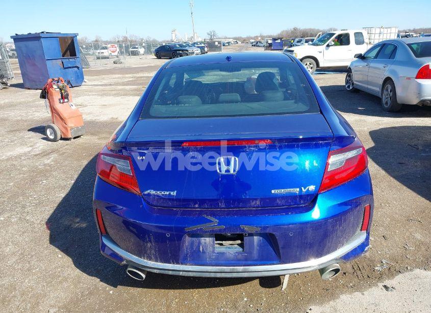 Photo 16 of 2016 Honda Accord TOURING (VIN 1HGCT2B00GA002172)