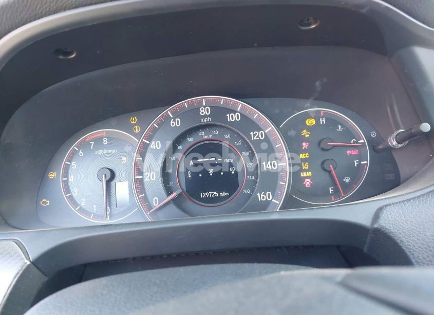 Photo 7 of 2016 Honda Accord TOURING (VIN 1HGCT2B00GA002172)