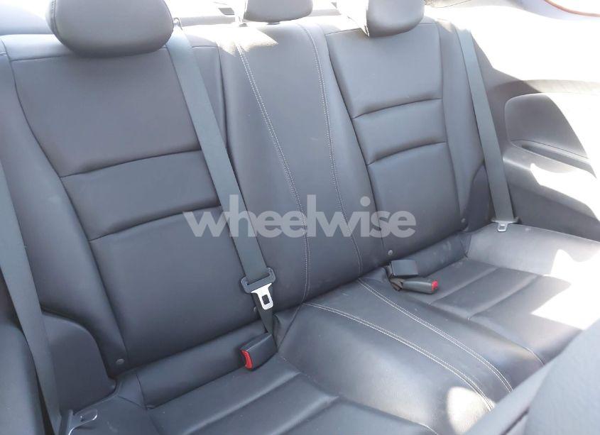 Photo 8 of 2016 Honda Accord TOURING (VIN 1HGCT2B00GA002172)