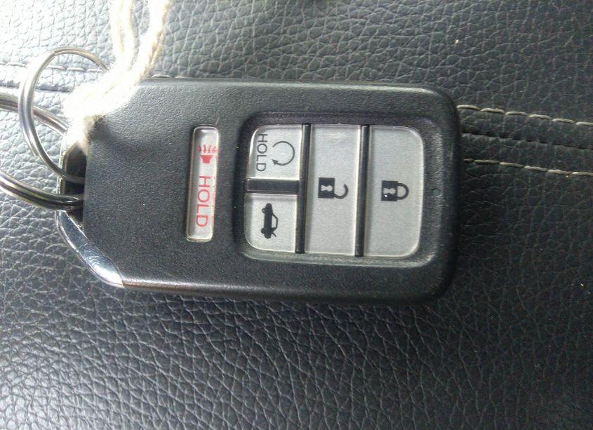 Photo 11 of 2017 Honda Accord TOURING V6 (VIN 1HGCT2B03HA005438)