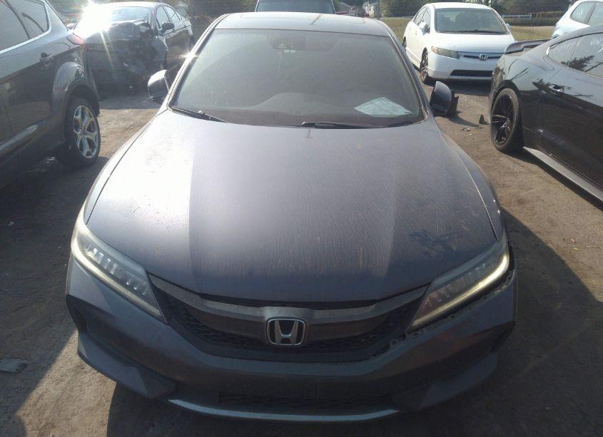 Photo 12 of 2017 Honda Accord TOURING V6 (VIN 1HGCT2B03HA005438)