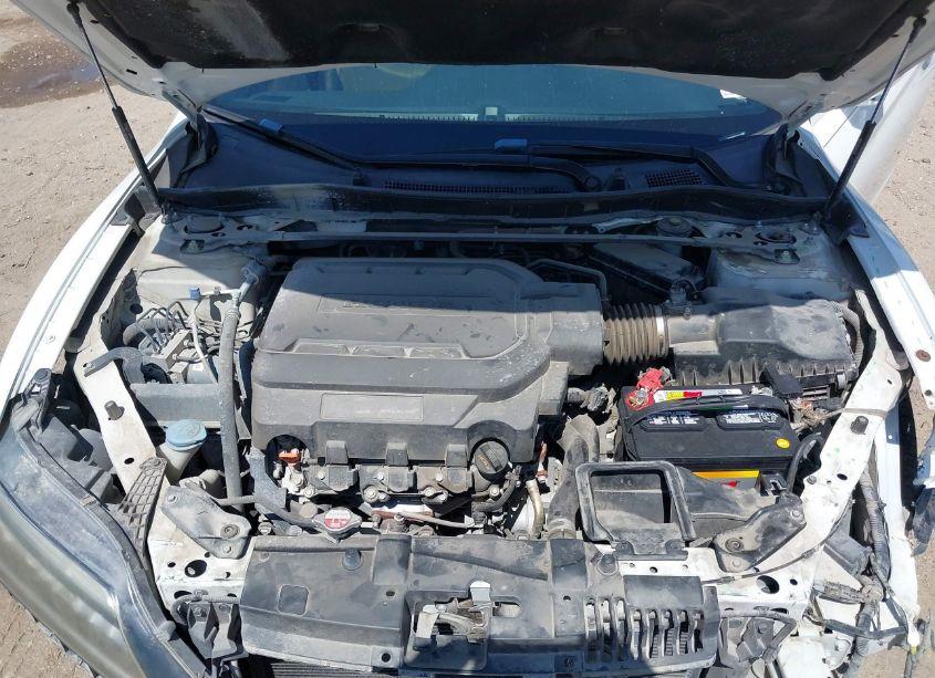 Photo 10 of 2017 Honda Accord TOURING V6 (VIN 1HGCT2B04HA001723)