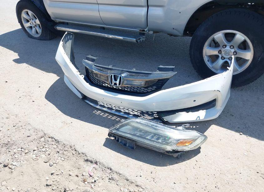 Photo 12 of 2017 Honda Accord TOURING V6 (VIN 1HGCT2B04HA001723)