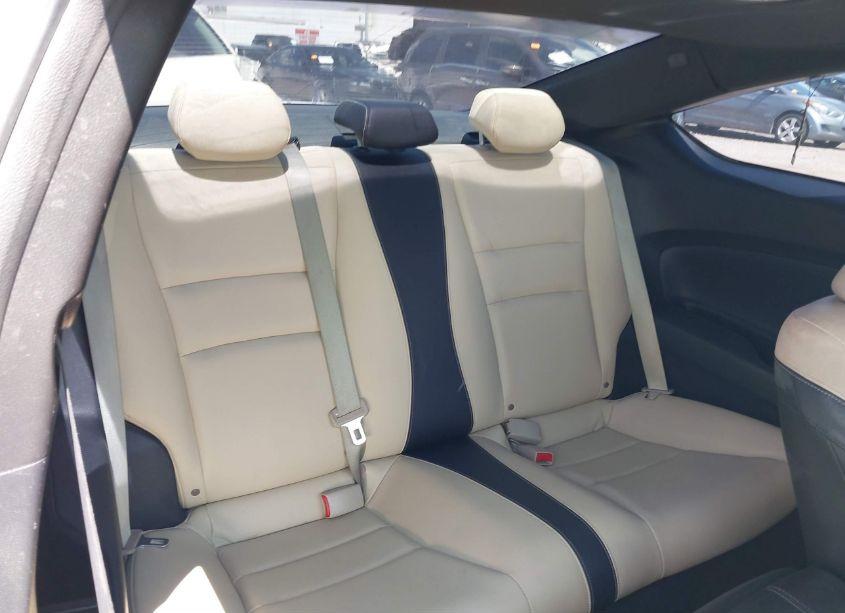 Photo 8 of 2017 Honda Accord TOURING V6 (VIN 1HGCT2B04HA001723)