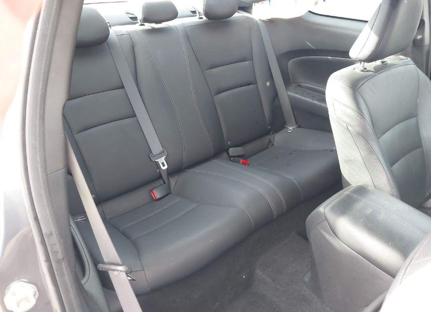 Photo 8 of 2017 Honda Accord TOURING V6 (VIN 1HGCT2B06HA001772)