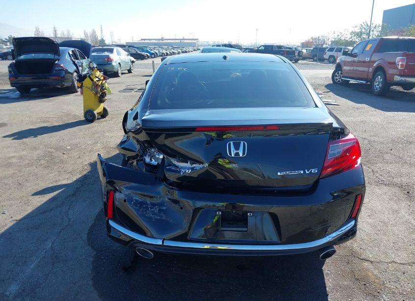 Photo 17 of 2017 Honda Accord TOURING V6 (VIN 1HGCT2B06HA005157)