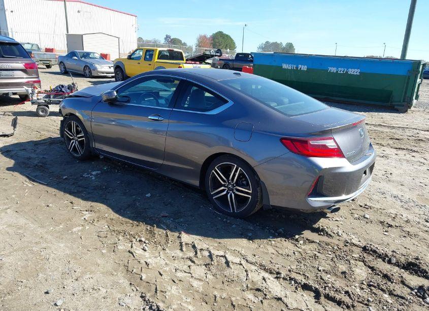 Photo 3 of 2016 Honda Accord TOURING (VIN 1HGCT2B08GA003375)