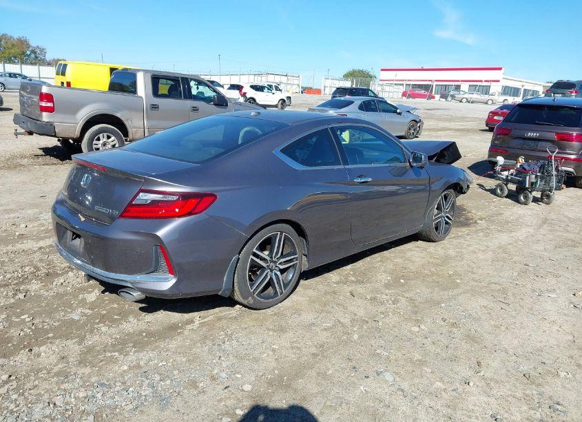 Photo 4 of 2016 Honda Accord TOURING (VIN 1HGCT2B08GA003375)